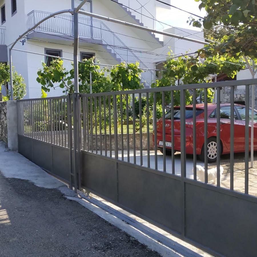 Apartment Lavanda Nova Razanj Ngoại thất bức ảnh